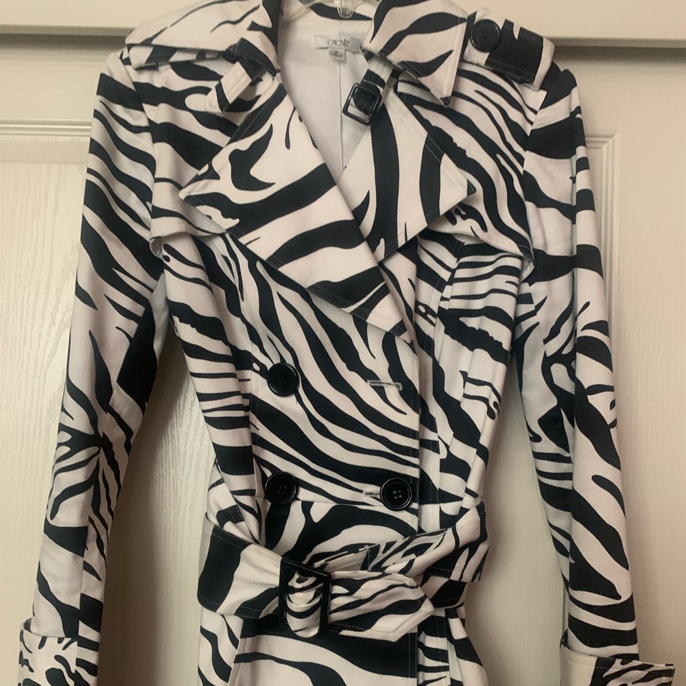 Cache Zebra Print Trench Coat Size M